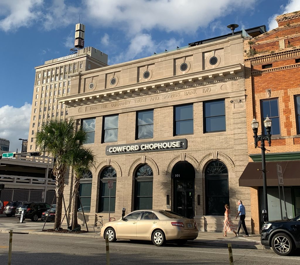 Exterior Photo of Cowford Chophouse Facade